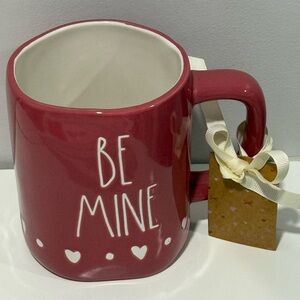 Rae Dunn Be Mine Mug